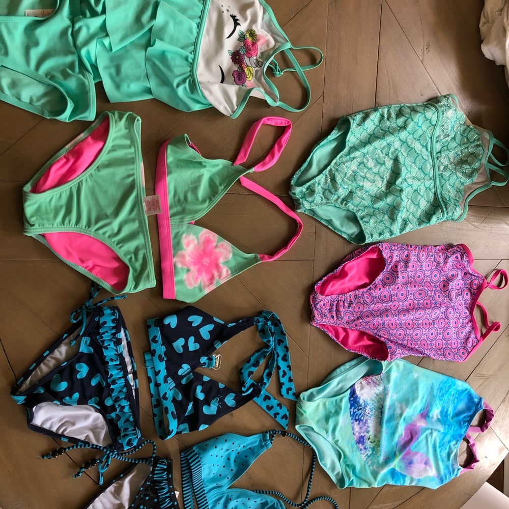 Girls swimsuit lot EUC and VGUC